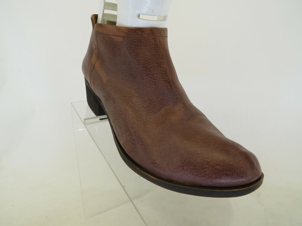 Lucky Brand Womens Brown Leather Zip Ankle Fashion Boots Booties Size 7 M